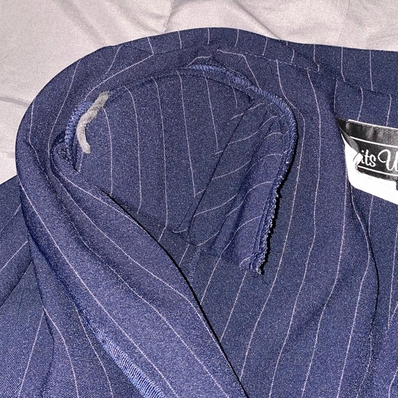 3 PIECE Suits Us - Picture 10 of 16